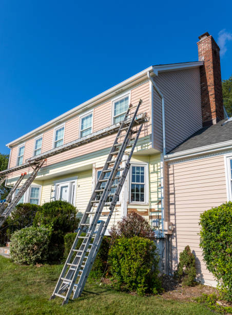 Affordable siding repair and maintenance services in Claremont, CA